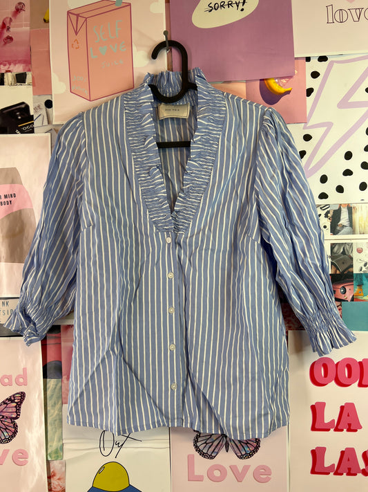 Neo noir blouse