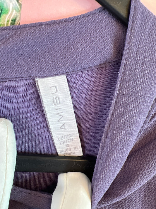 Amisu purple top
