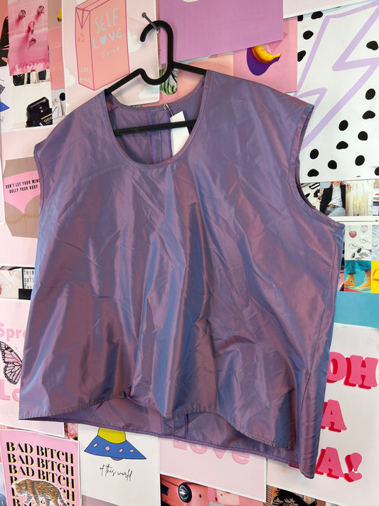 Party top light purple