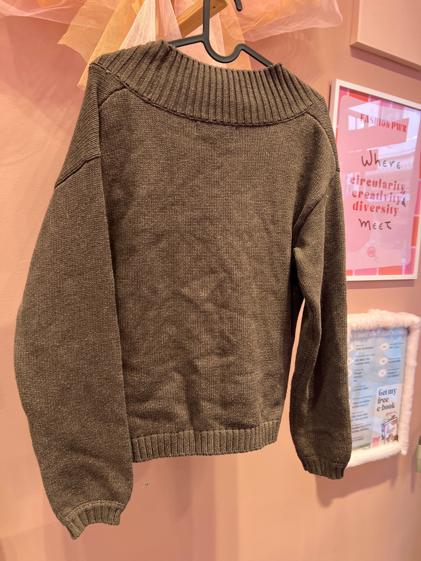 Brown sweater