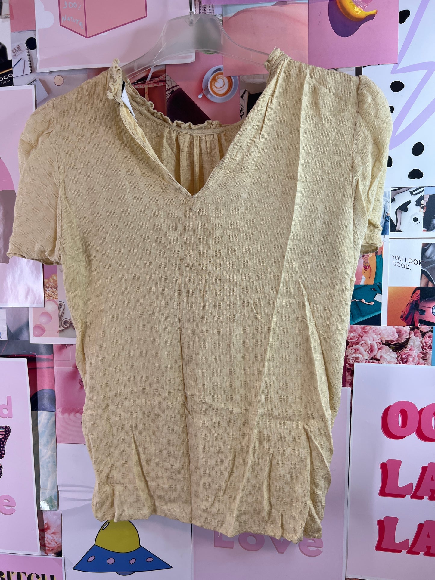 Neo noir yellow top soy fibre
