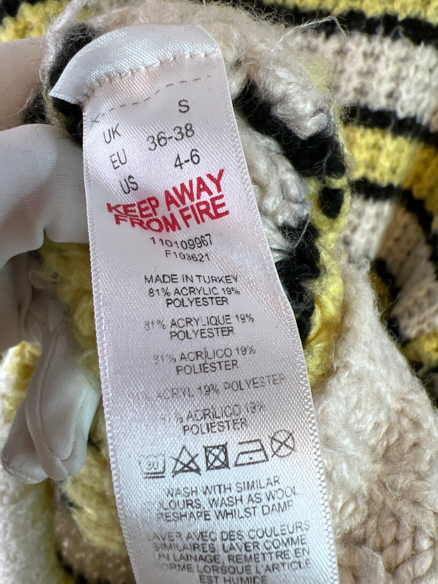 Bee sweater