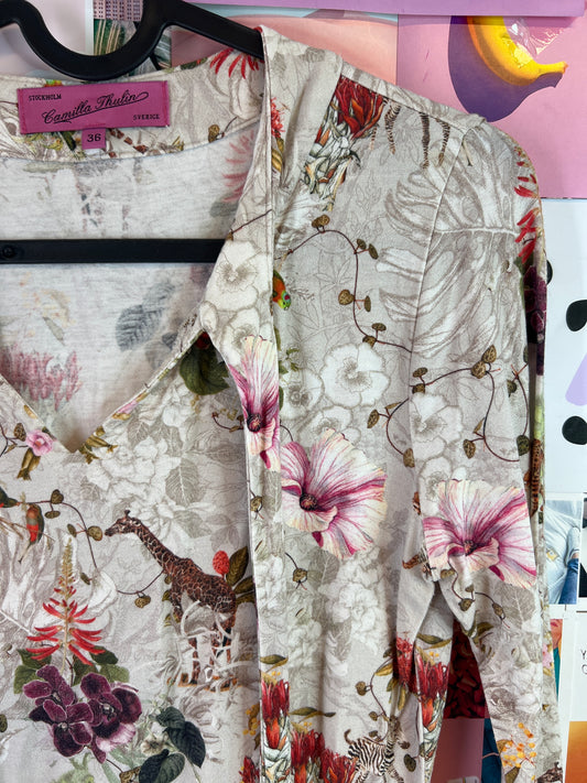 Camilla Thulin floral top