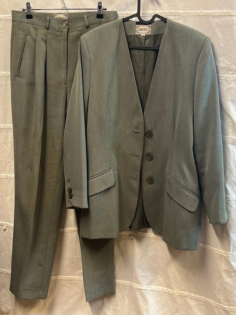 Mikko suit and pants