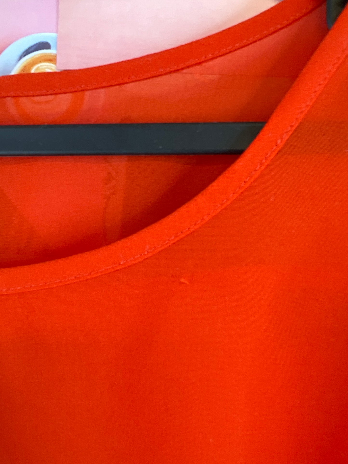 Orange red top