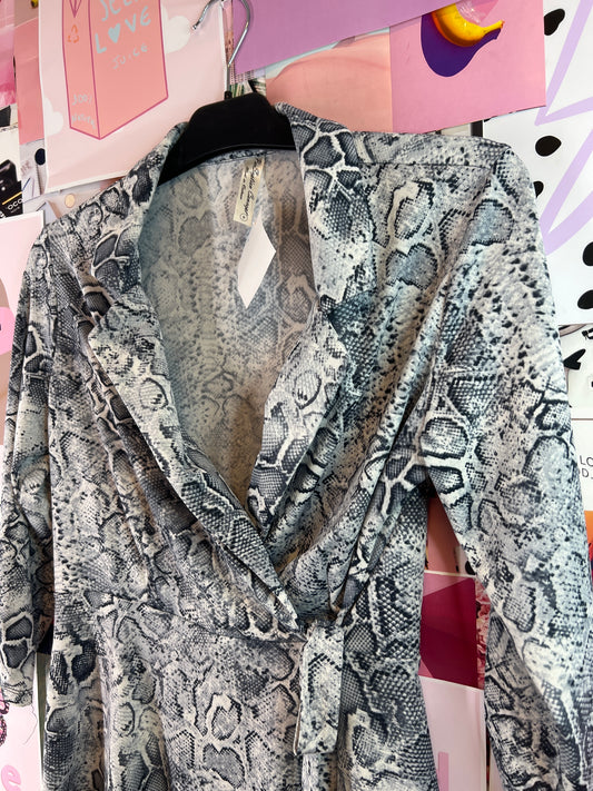 Animal print top