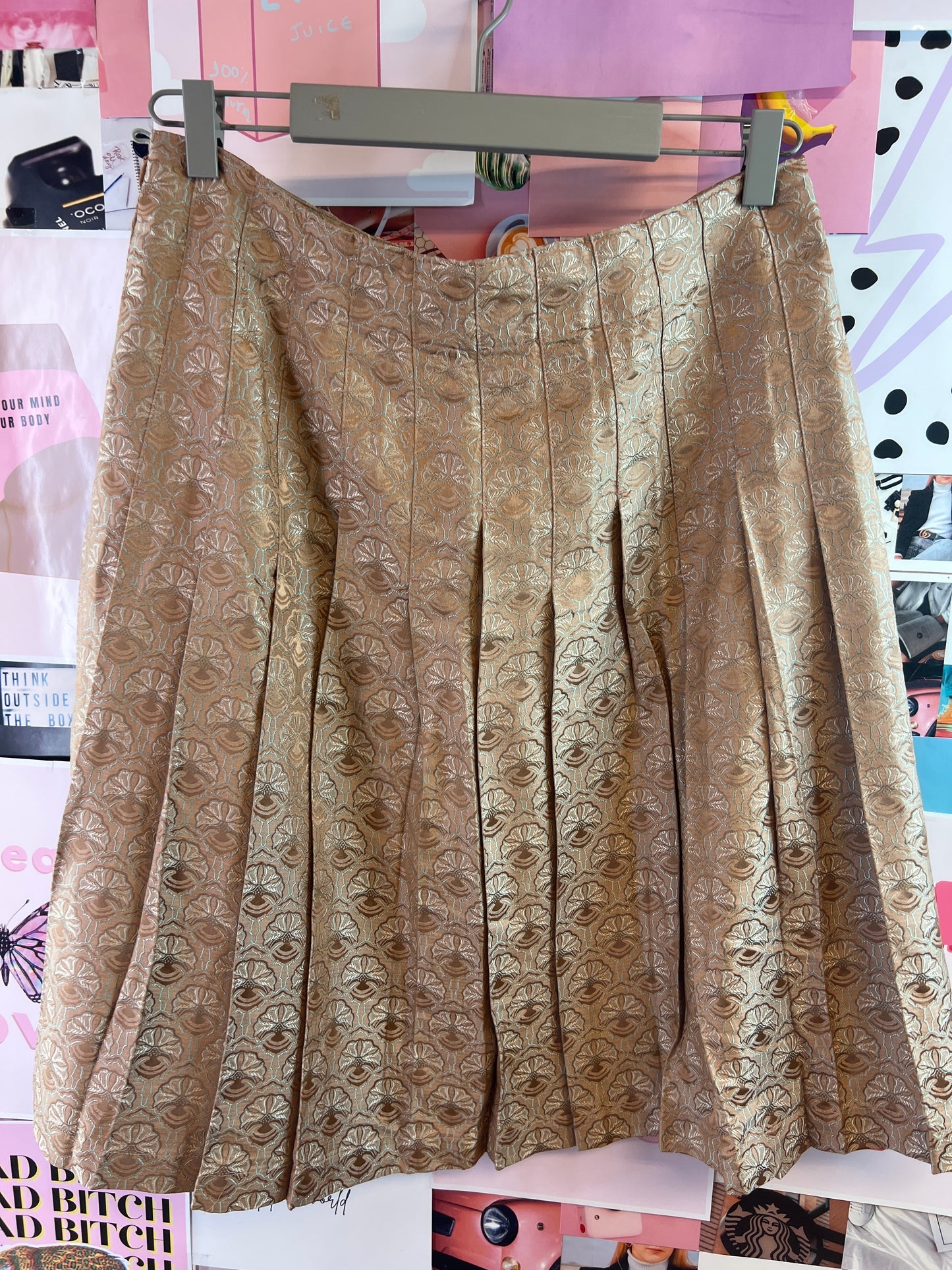 Noa golden skirt