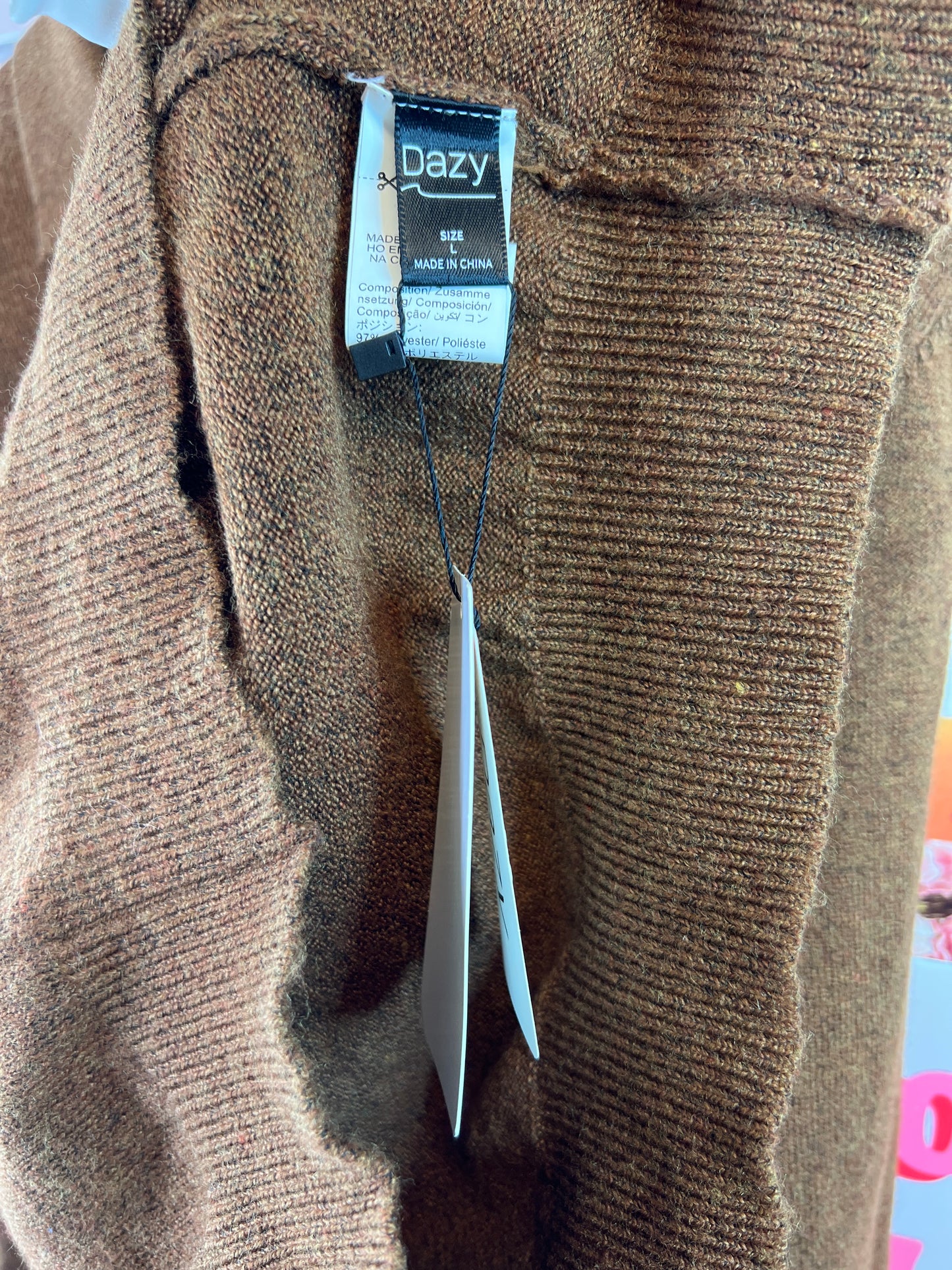 Dazy brown sweater