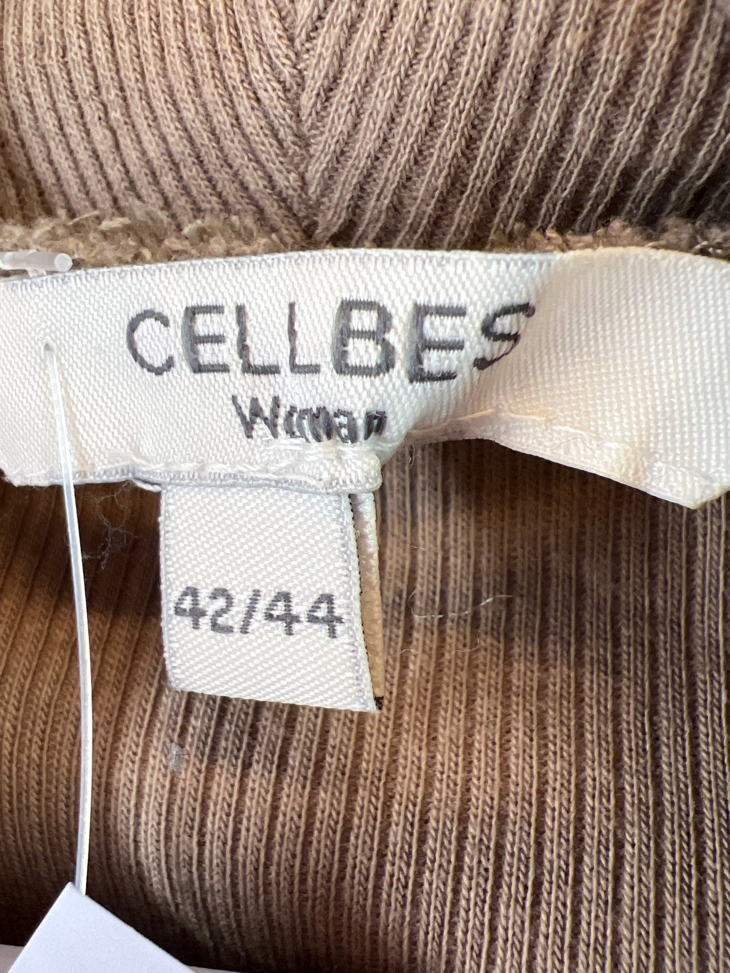 Celbes turtleneck