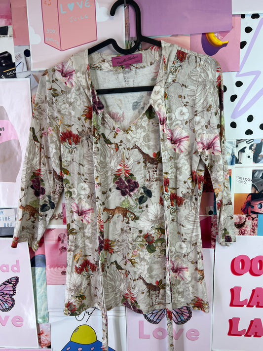 Camilla Thulin floral top