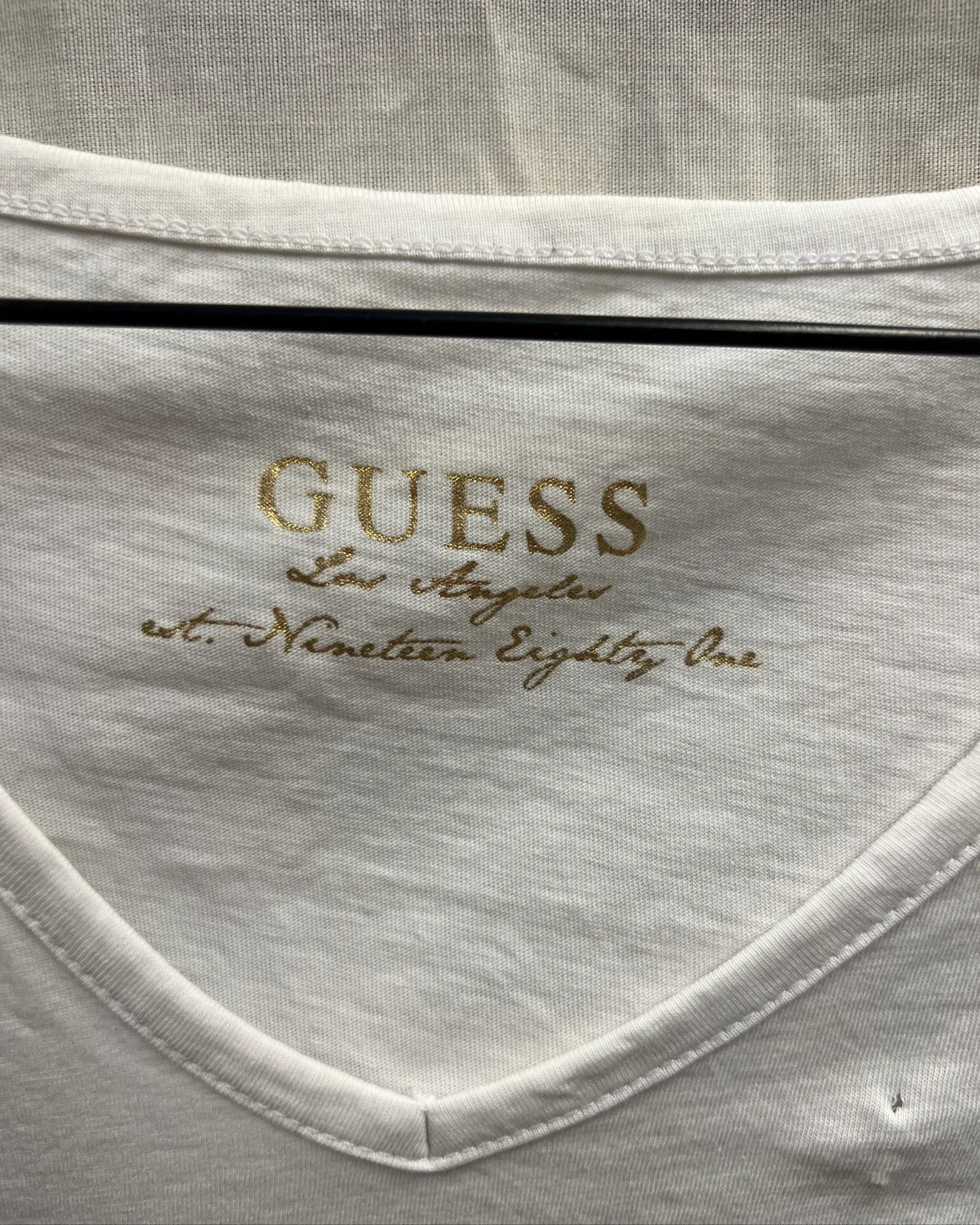 Guess tshirt