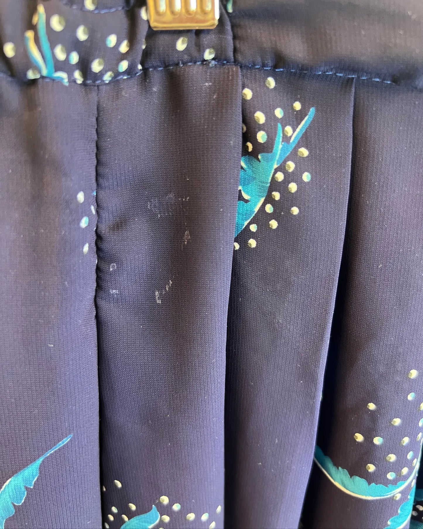 Blue skirt with pattern
